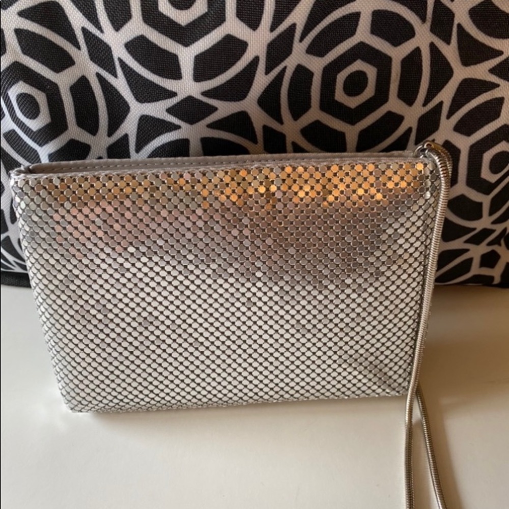 ACCESSORIES WRISTLET - Picture 3 of 5